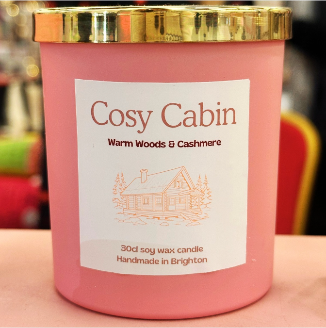 Cosy Cabin - Premium Soy Wax Lidded candle - Warm Woods & Cashmere