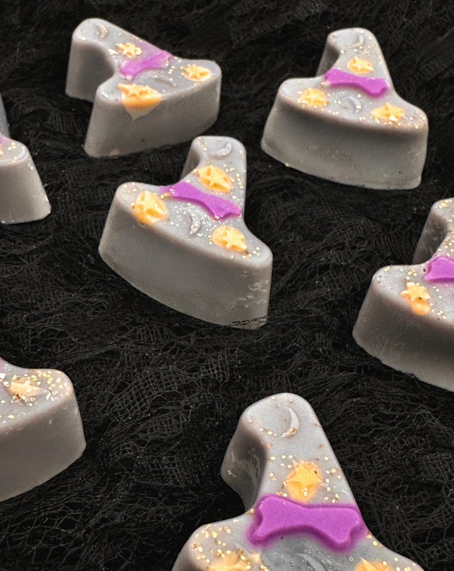 Witchy Woman - Pomegranate Noir Fragranced Witch Hat Wax Melts