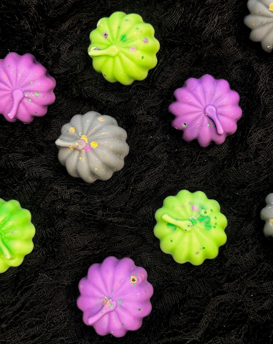 Poison Pumpkins - Ripe Pumpkin & Clove Fragranced Pumpkin shaped Wax Melts